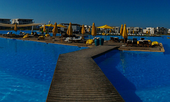 3-Пленка тёмно-голубая (ширина 1,65м), "Adriatic blue SBG 150"